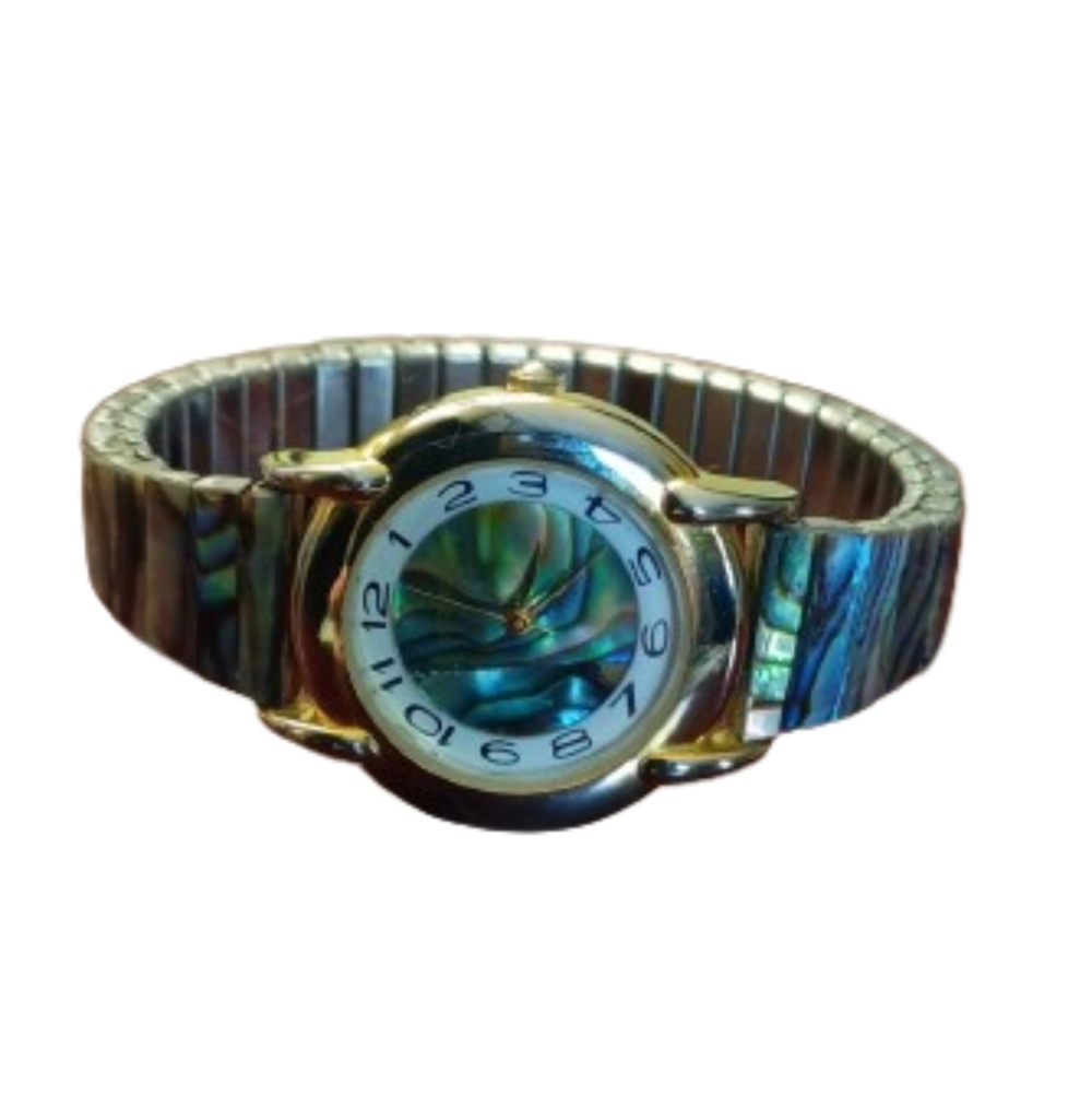 Nelsonic Mother of Pearl watch‎